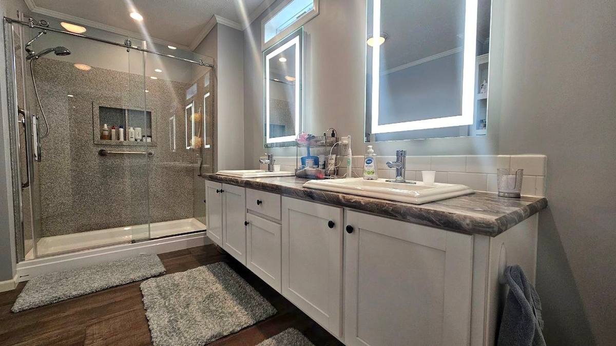 CMC Cider Mill Crossings