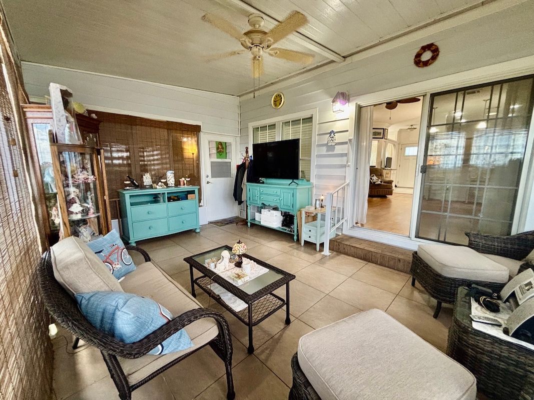 RSC Riverside Club Golf & Marina Community