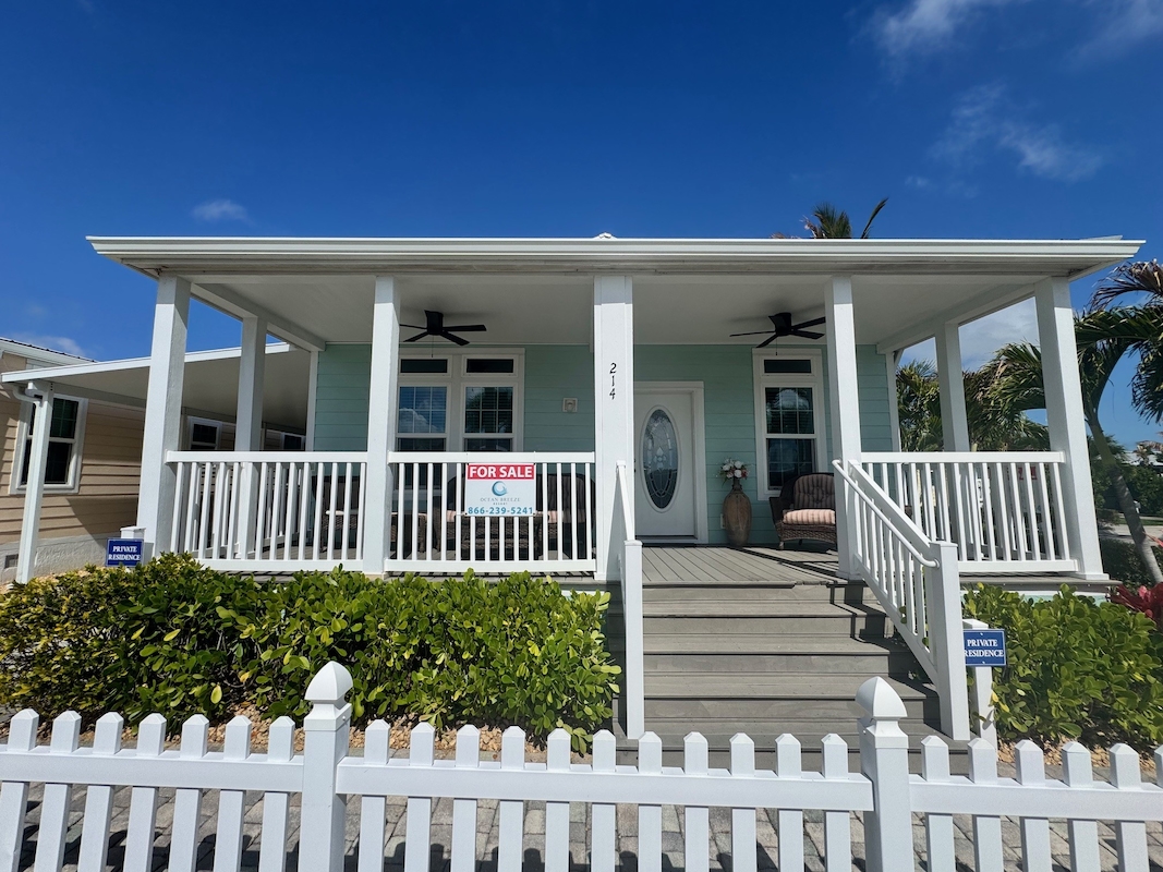 OBJ Ocean Breeze Resort