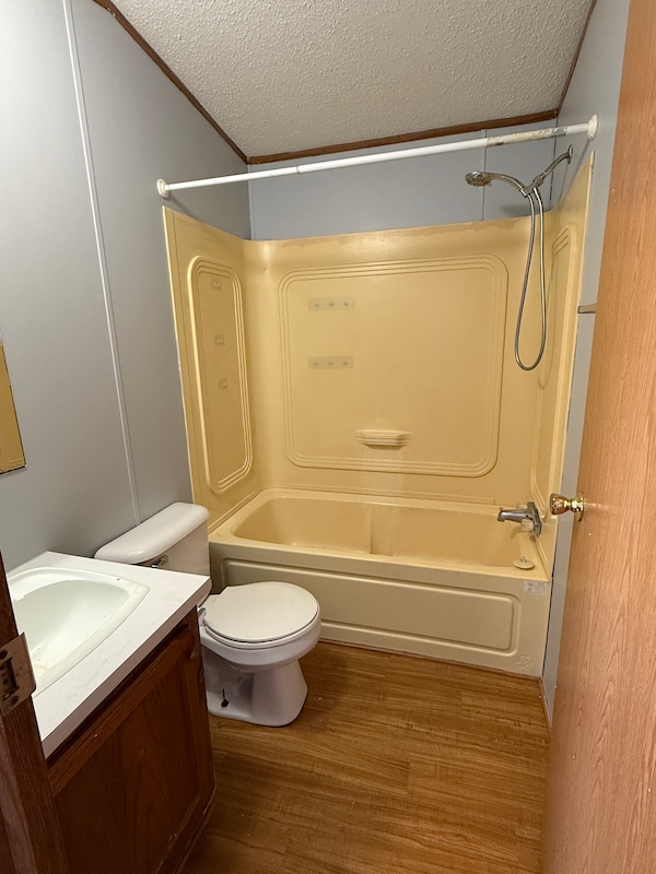 KEN Kensington Meadows