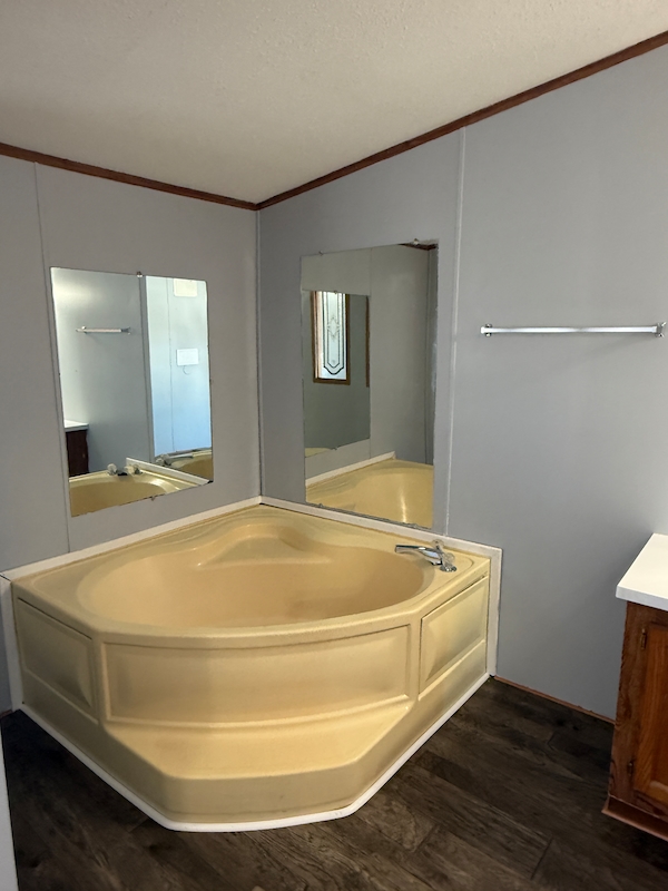 KEN Kensington Meadows