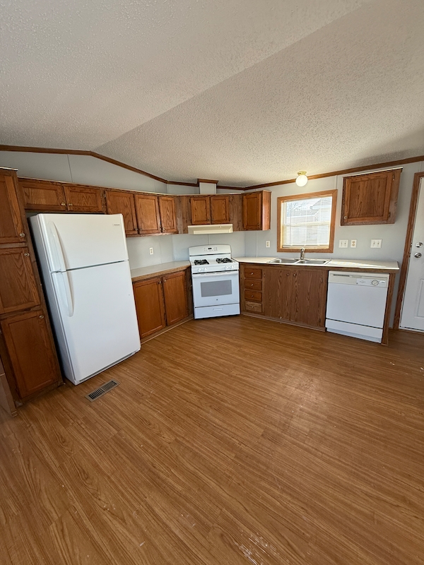 KEN Kensington Meadows