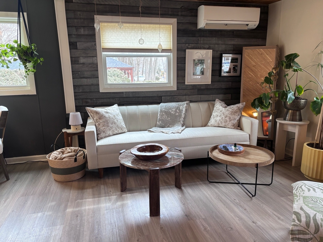 NEV New England Village