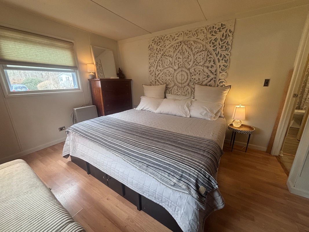 NEV New England Village