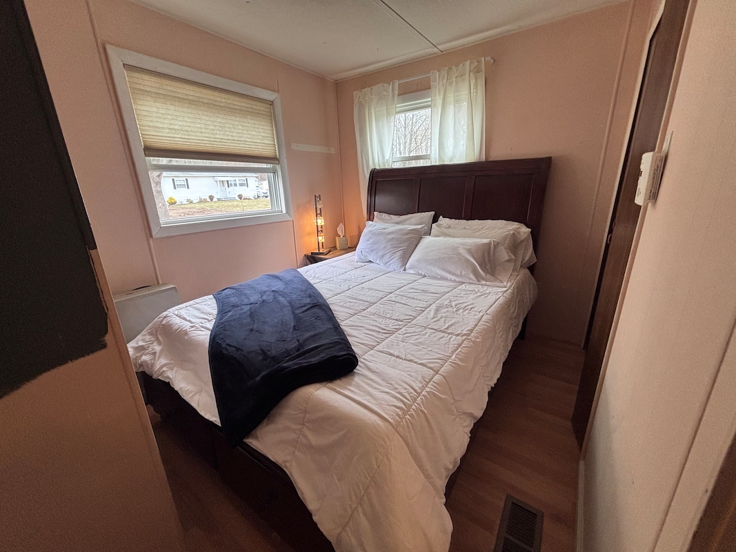 NEV New England Village