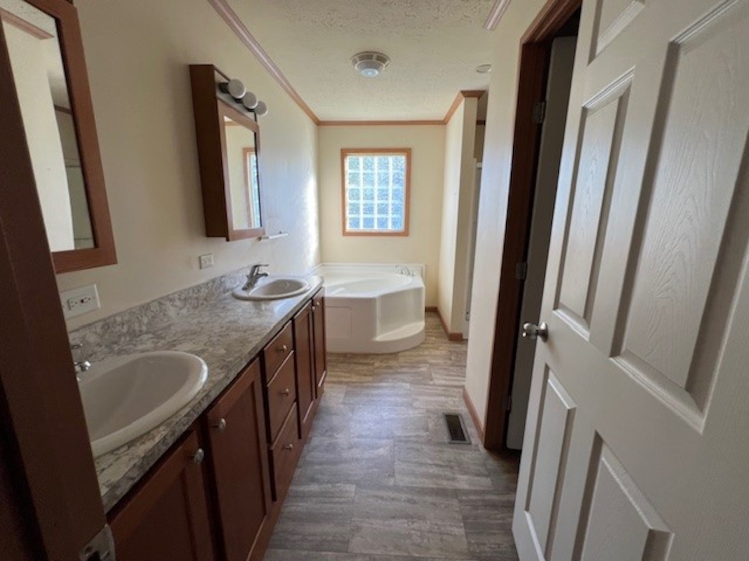 CAR Carrington Pointe