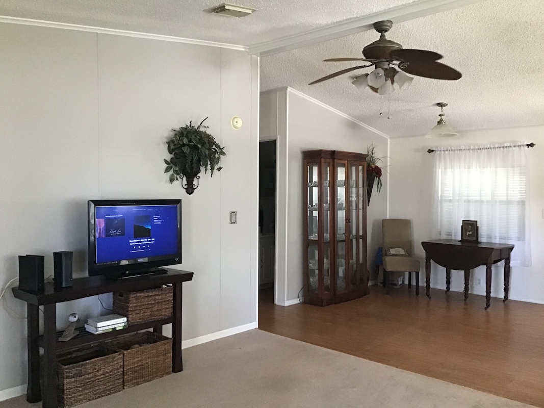 LCV La Costa Village