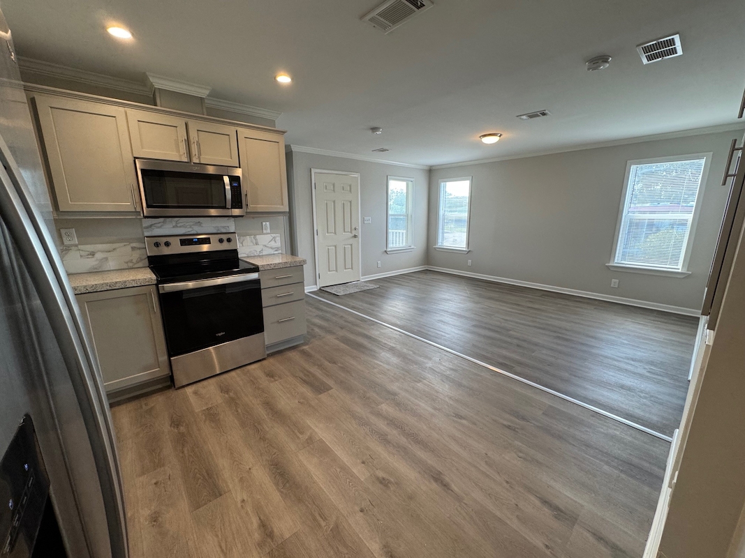 LSL Lakeshore Landings