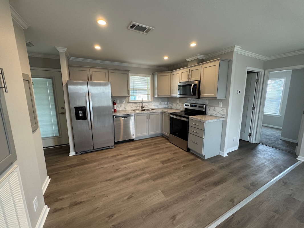 LSL Lakeshore Landings