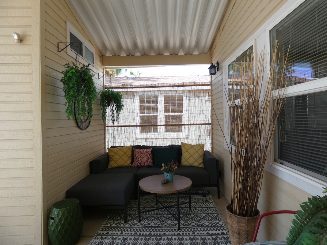 PCK Palm Creek Resort & Residences