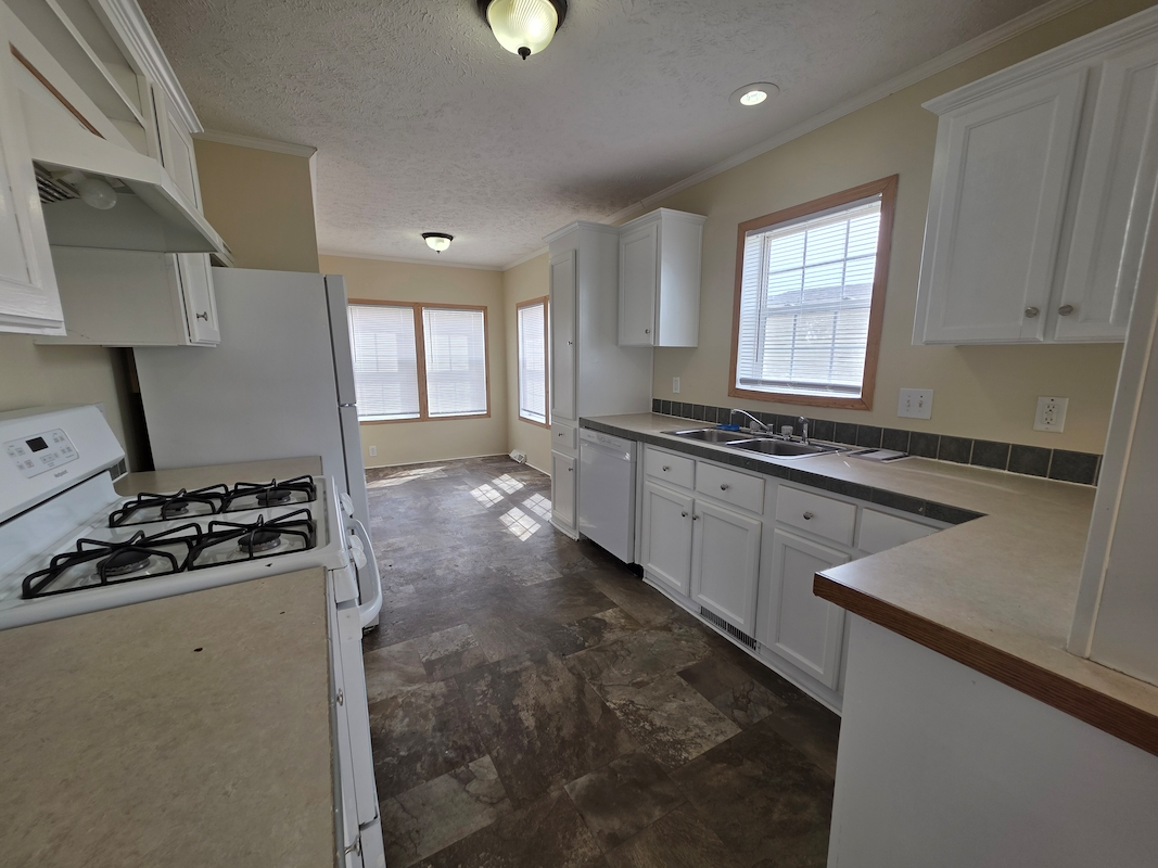 PNV Pineview Estates