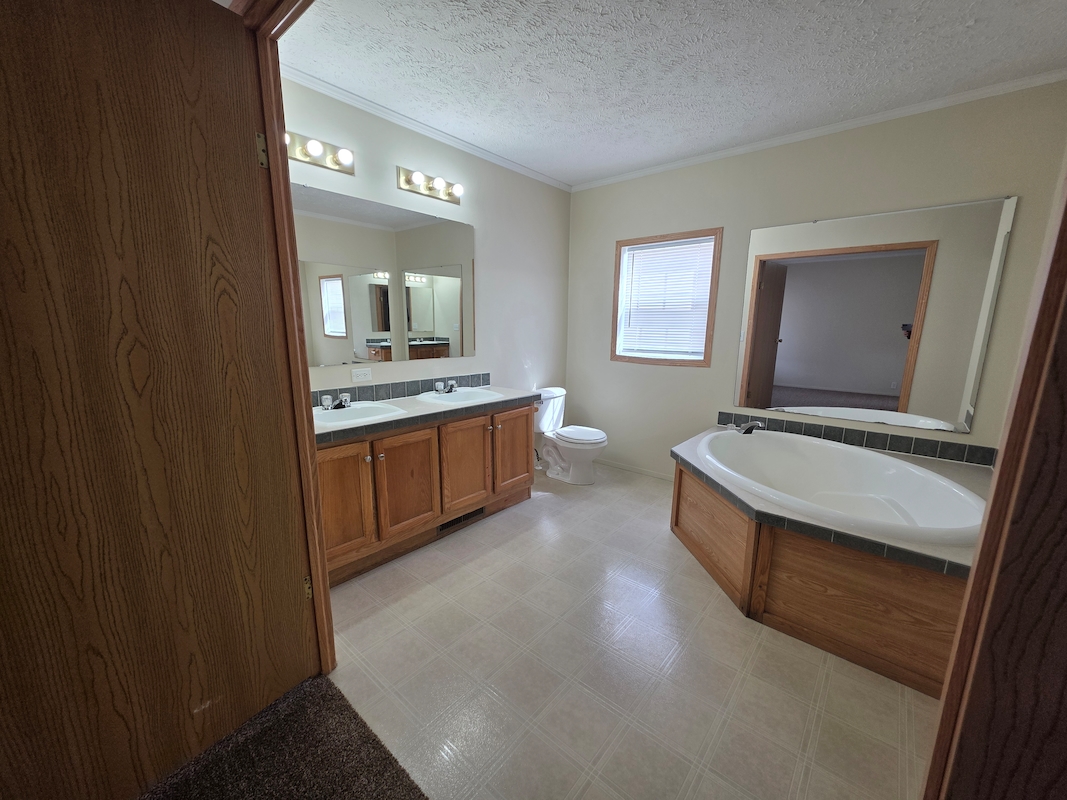 PNV Pineview Estates