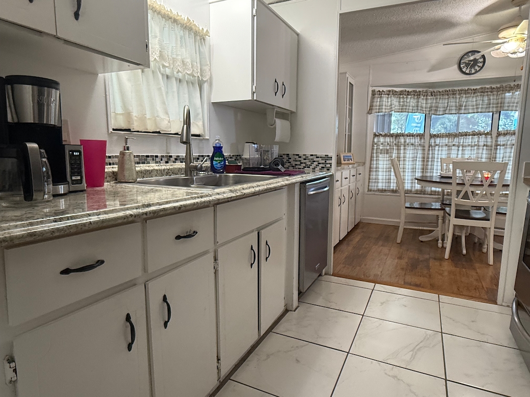 CAD Candlelight Manor