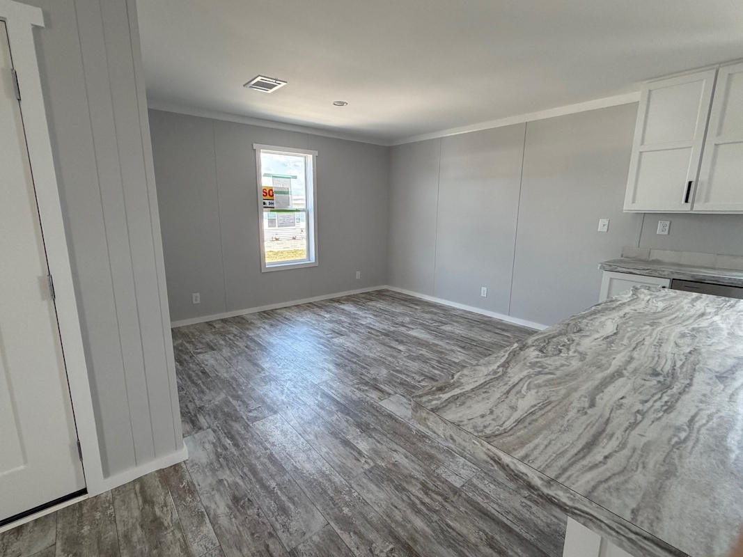 SAR Saralake Estates