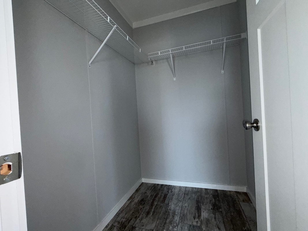 SAR Saralake Estates