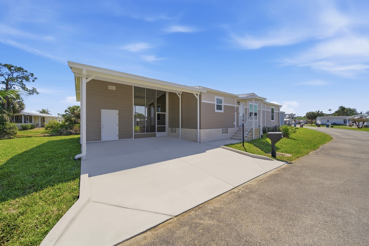 RPV Royal Palm Village