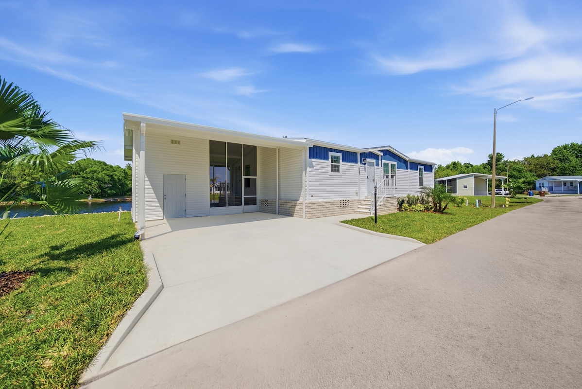 RPV Royal Palm Village