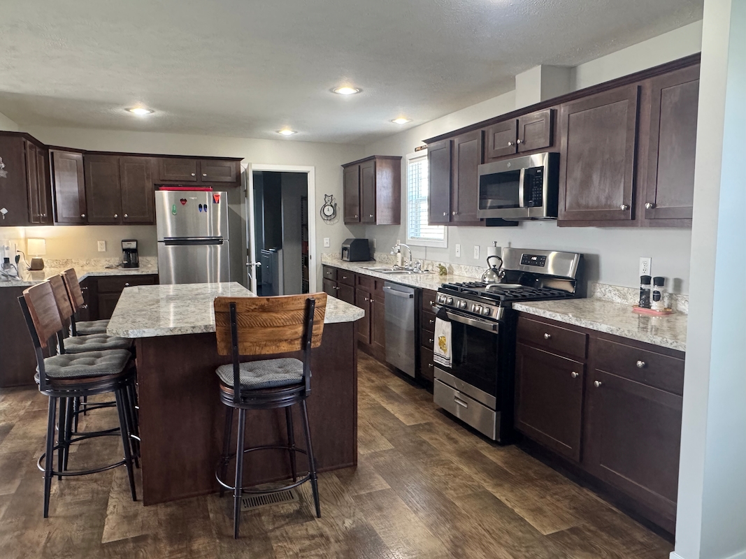 CMV Country Meadows Village