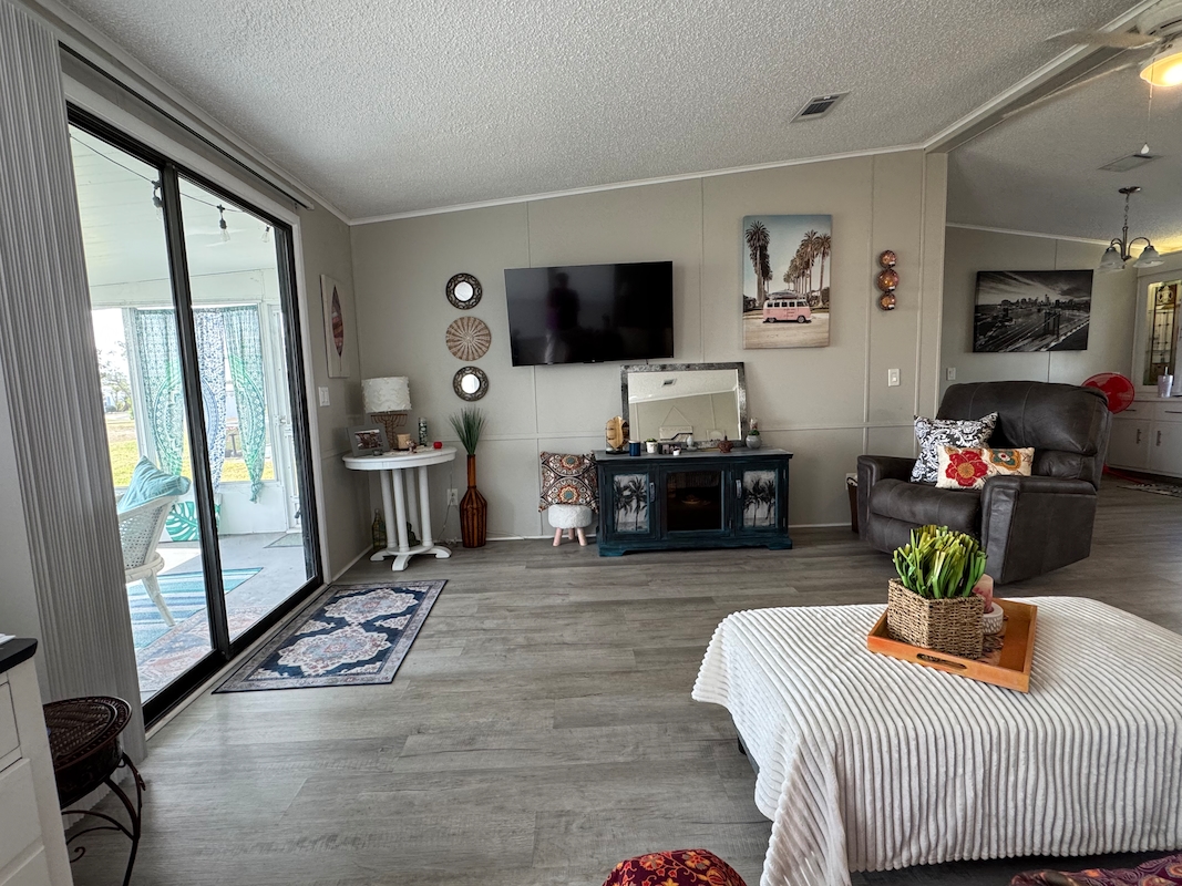 RSC Riverside Club Golf & Marina Community