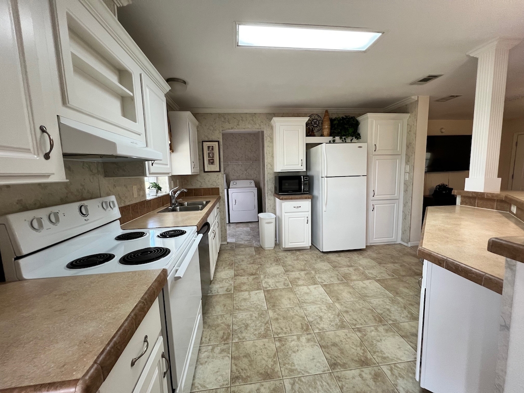 SPS Southport Springs Golf & Country Club