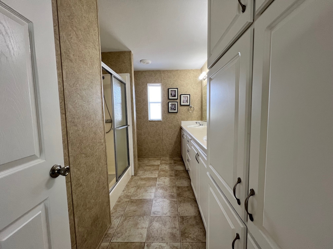 SPS Southport Springs Golf & Country Club