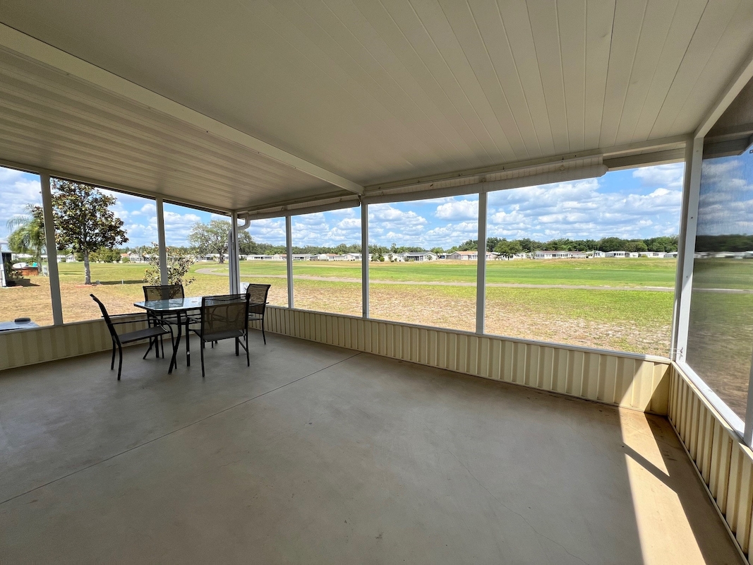 SPS Southport Springs Golf & Country Club