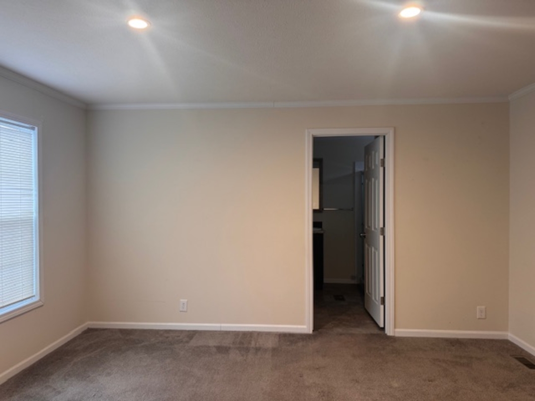 HLL Hawaiian Gardens/Holly Village