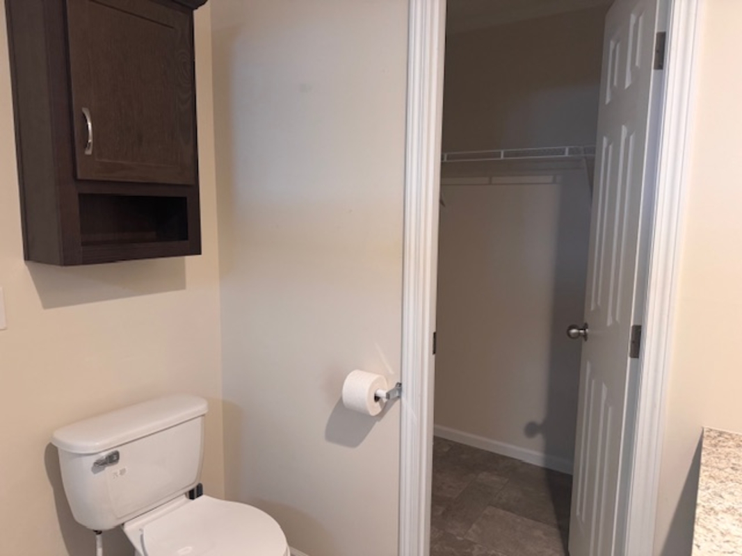 HLL Hawaiian Gardens/Holly Village