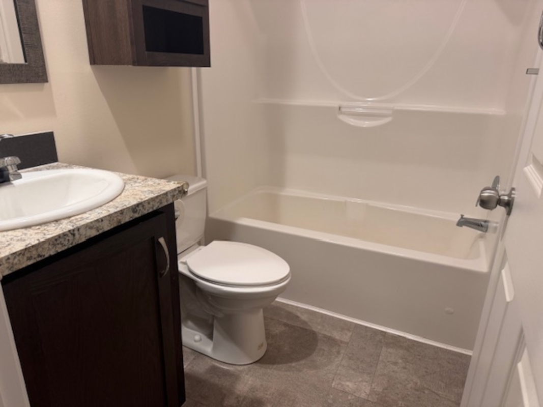 HLL Hawaiian Gardens/Holly Village