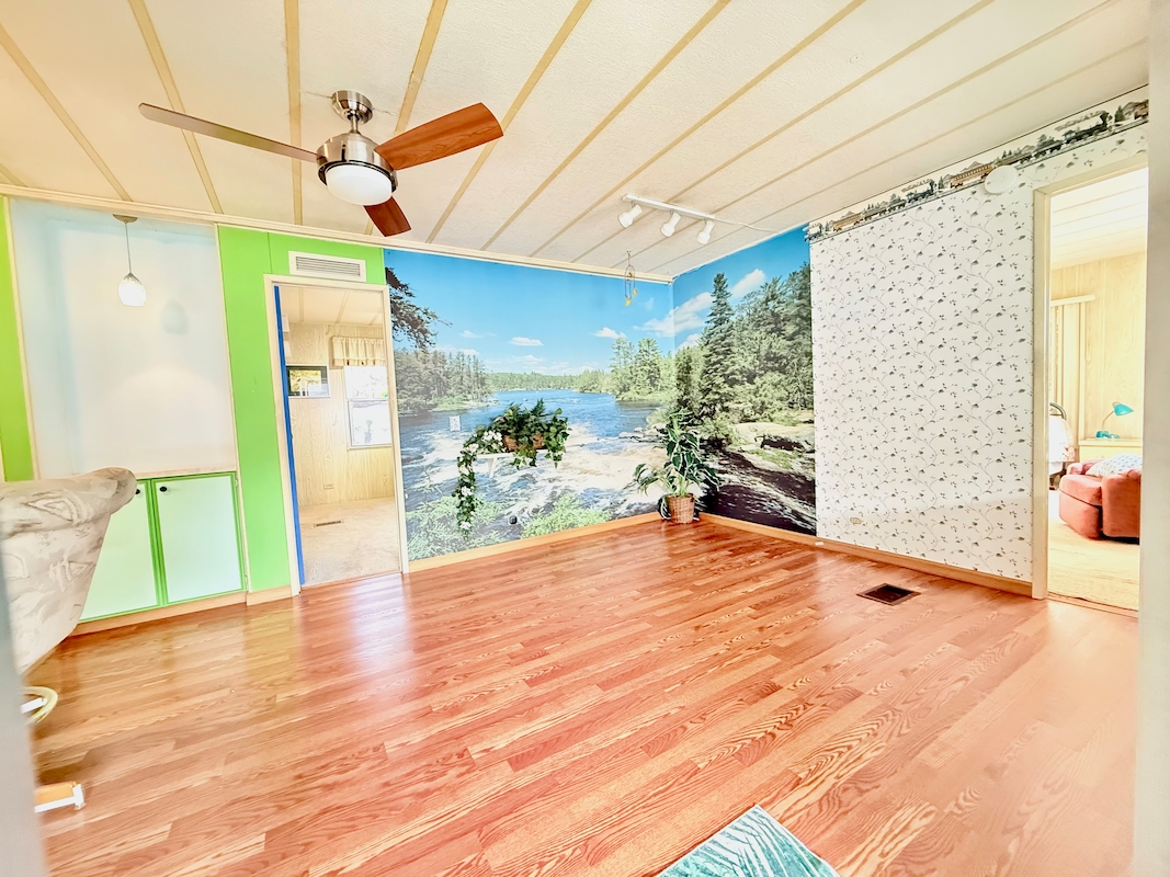 CIW Colony In The Wood