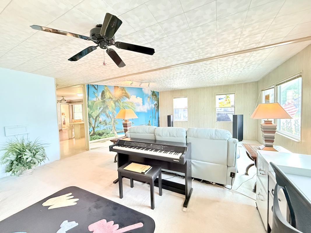 CIW Colony In The Wood