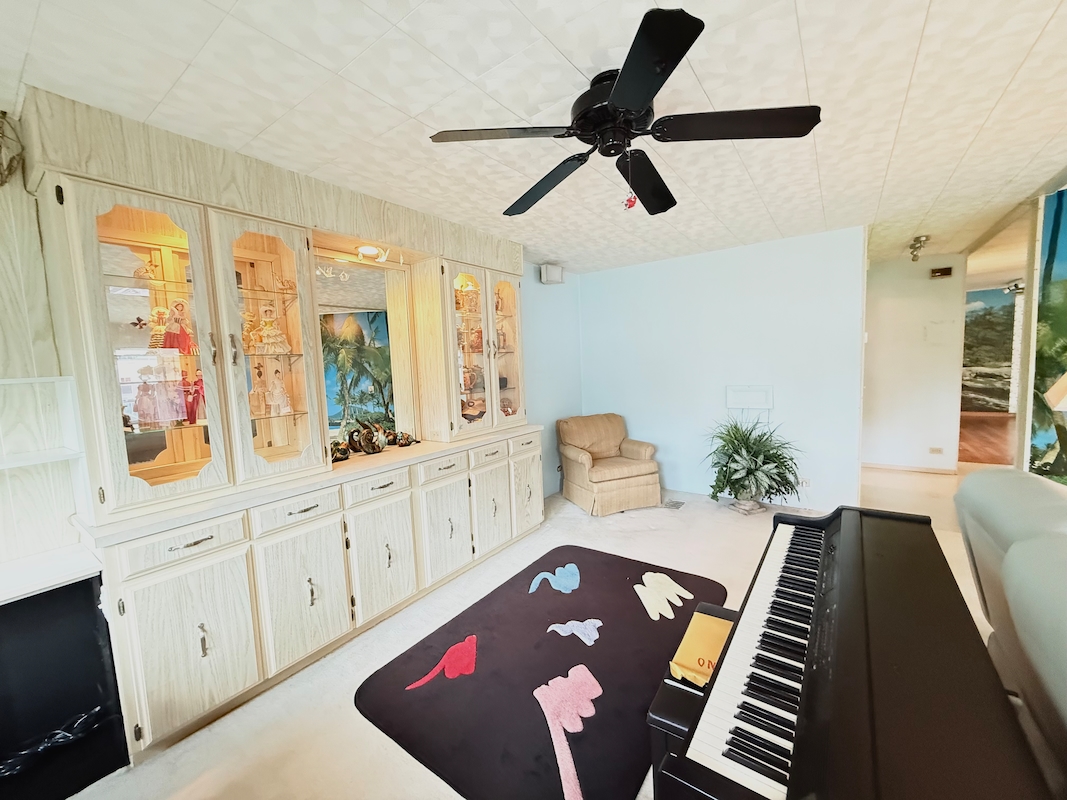 CIW Colony In The Wood