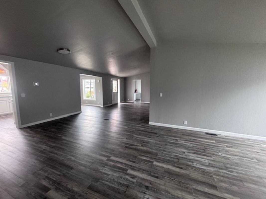 EUG Lakeridge of Eugene