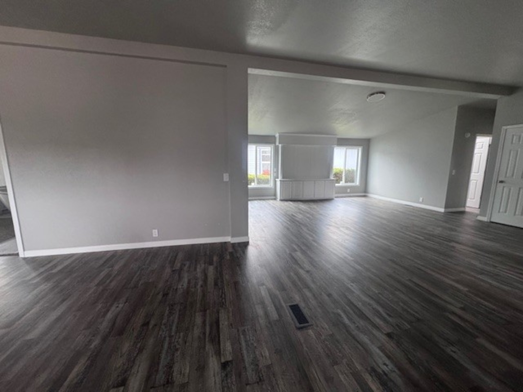 EUG Lakeridge of Eugene