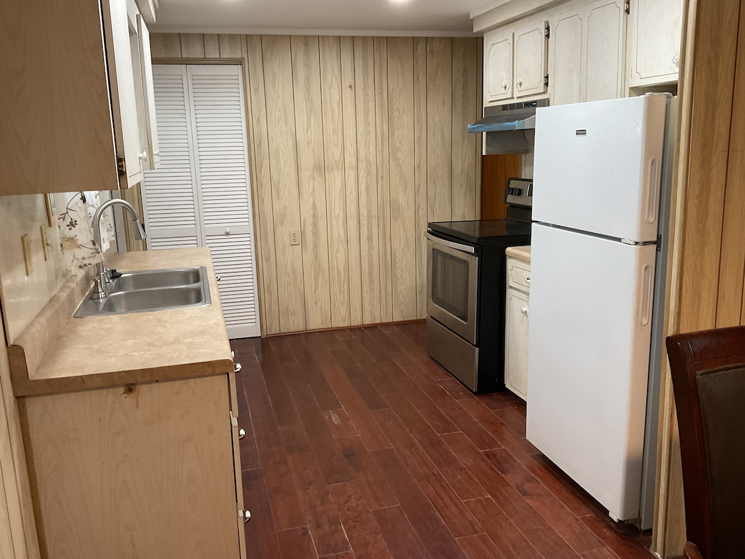 LSV Lakeshore Villas