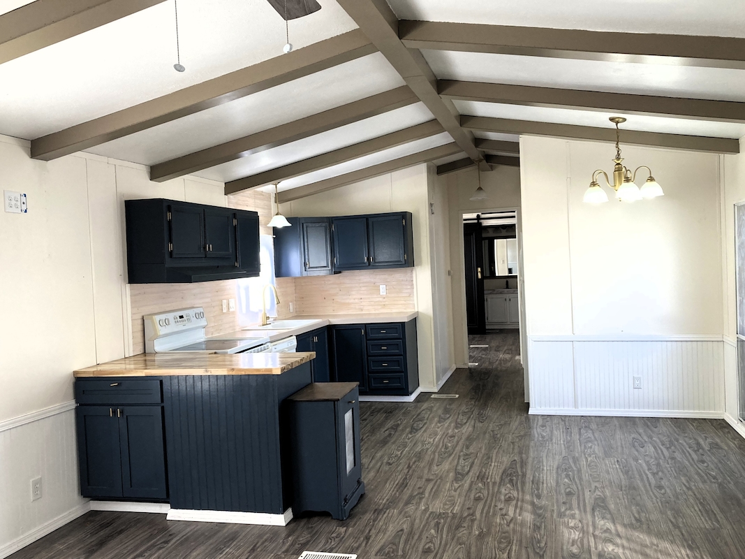 DUT Dutton Mill Village