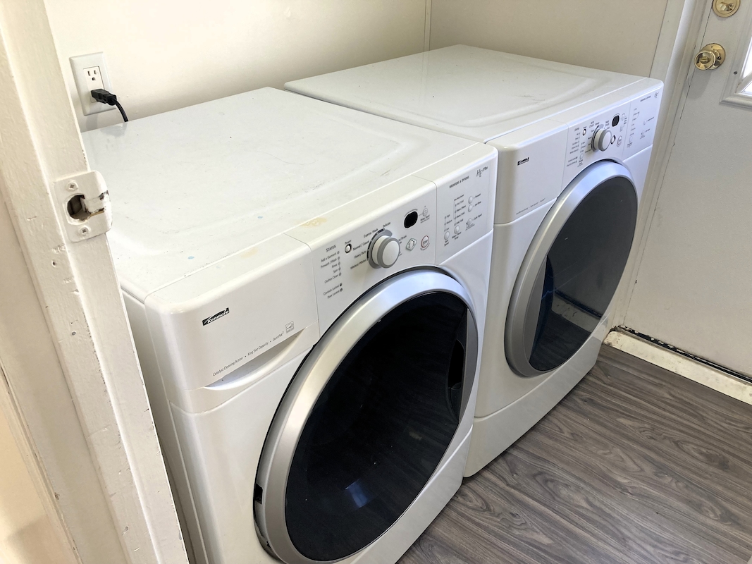 DUT Dutton Mill Village