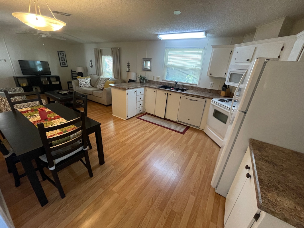 PTL The Landings at Lake Henry