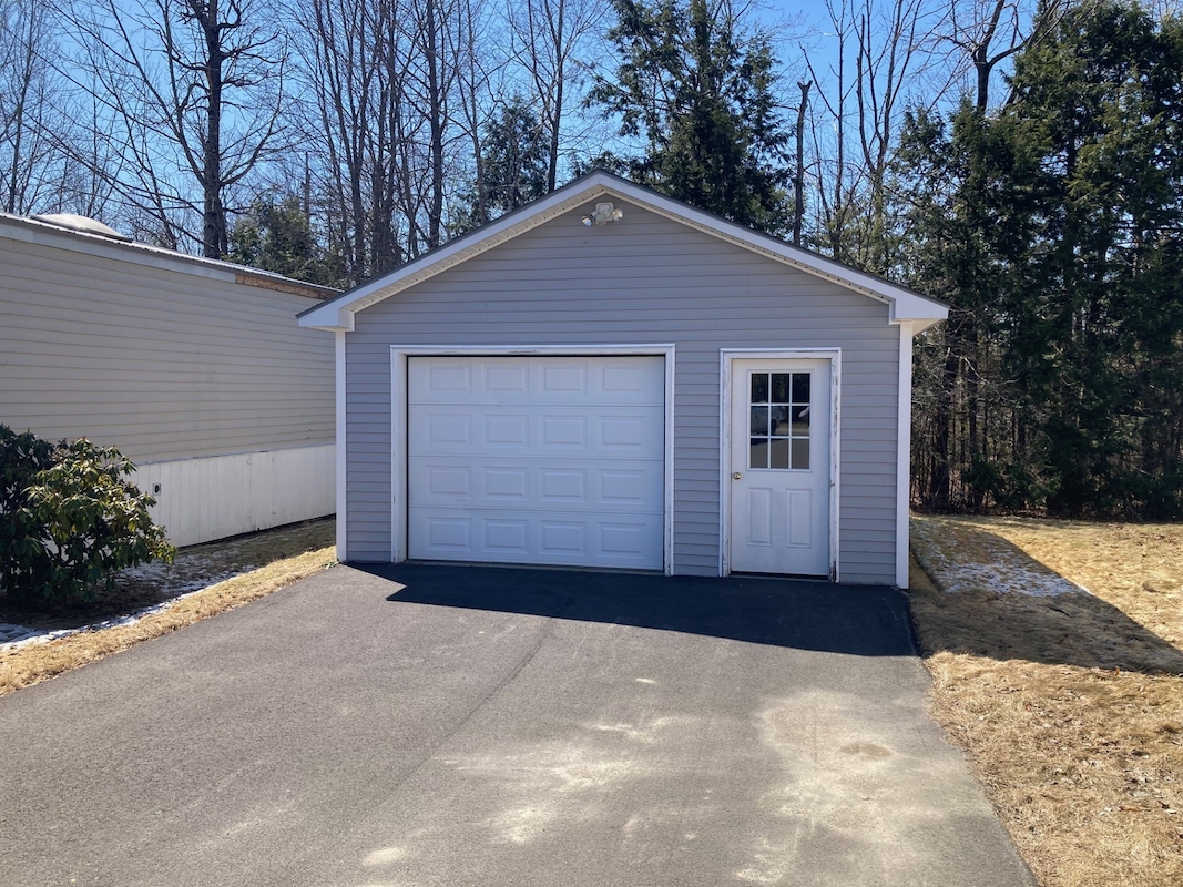 BIR Birch Hill Estates