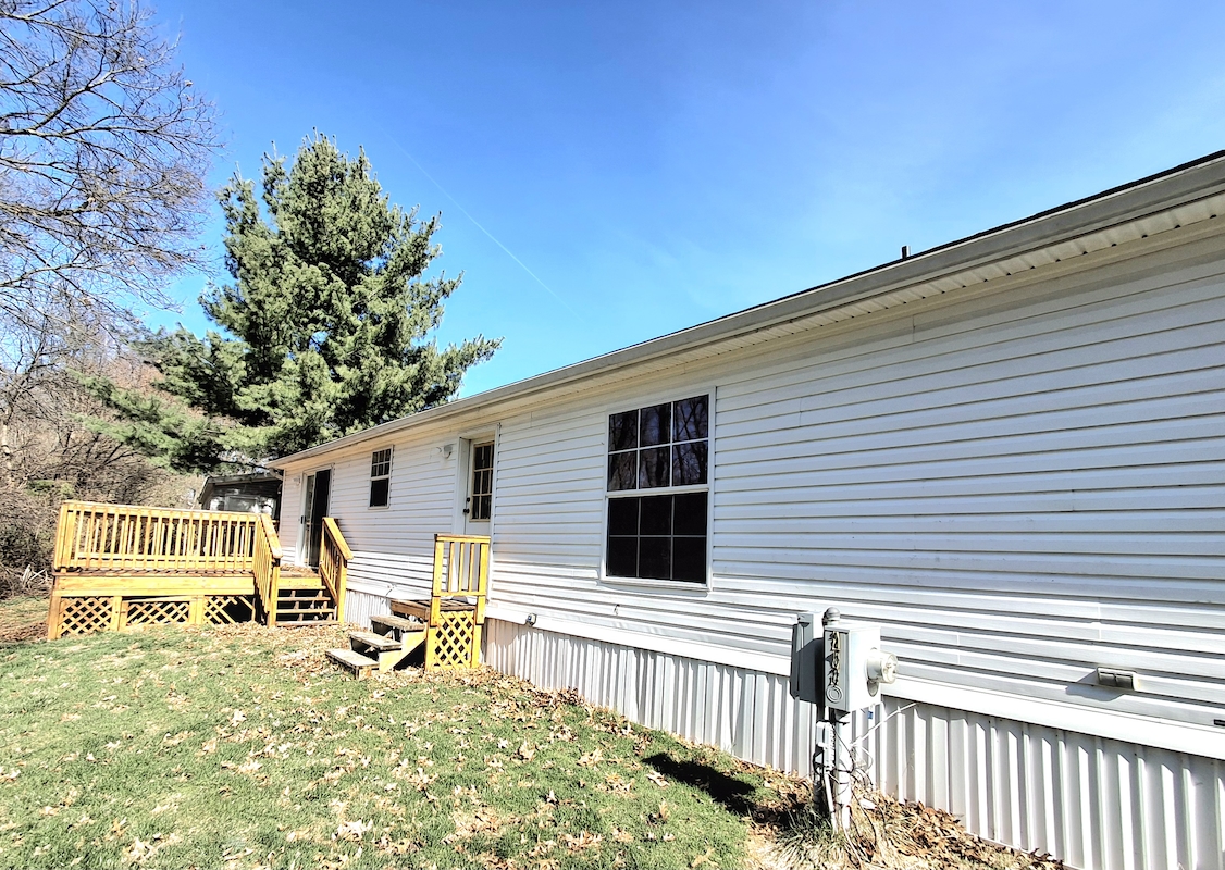 HIC Hickory Hills Village