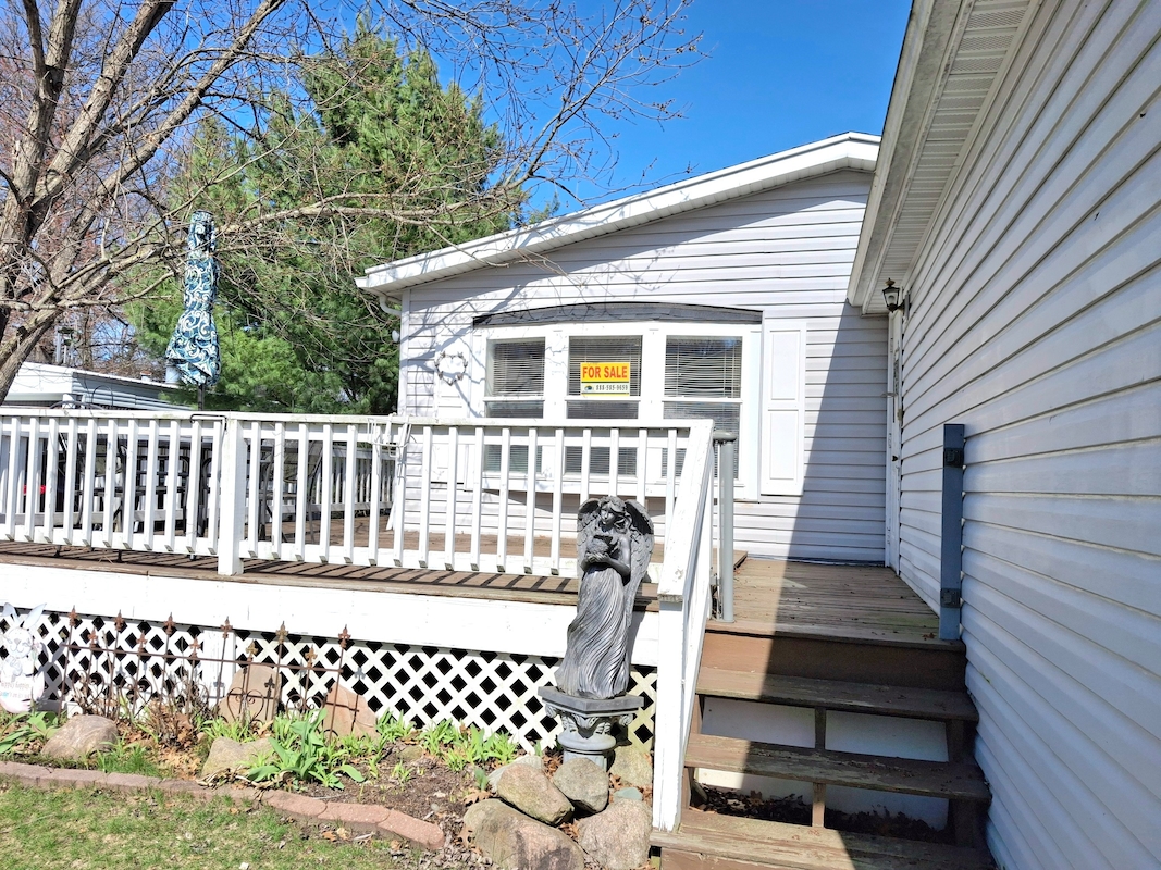 HIC Hickory Hills Village