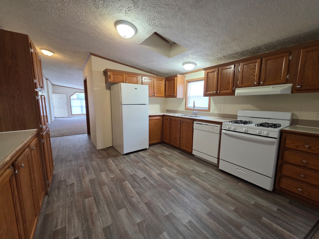 PNV Pineview Estates