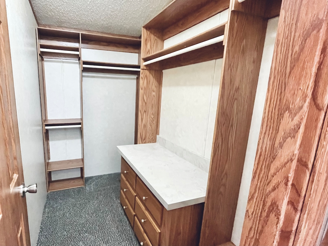 TAN Tanglewood Village