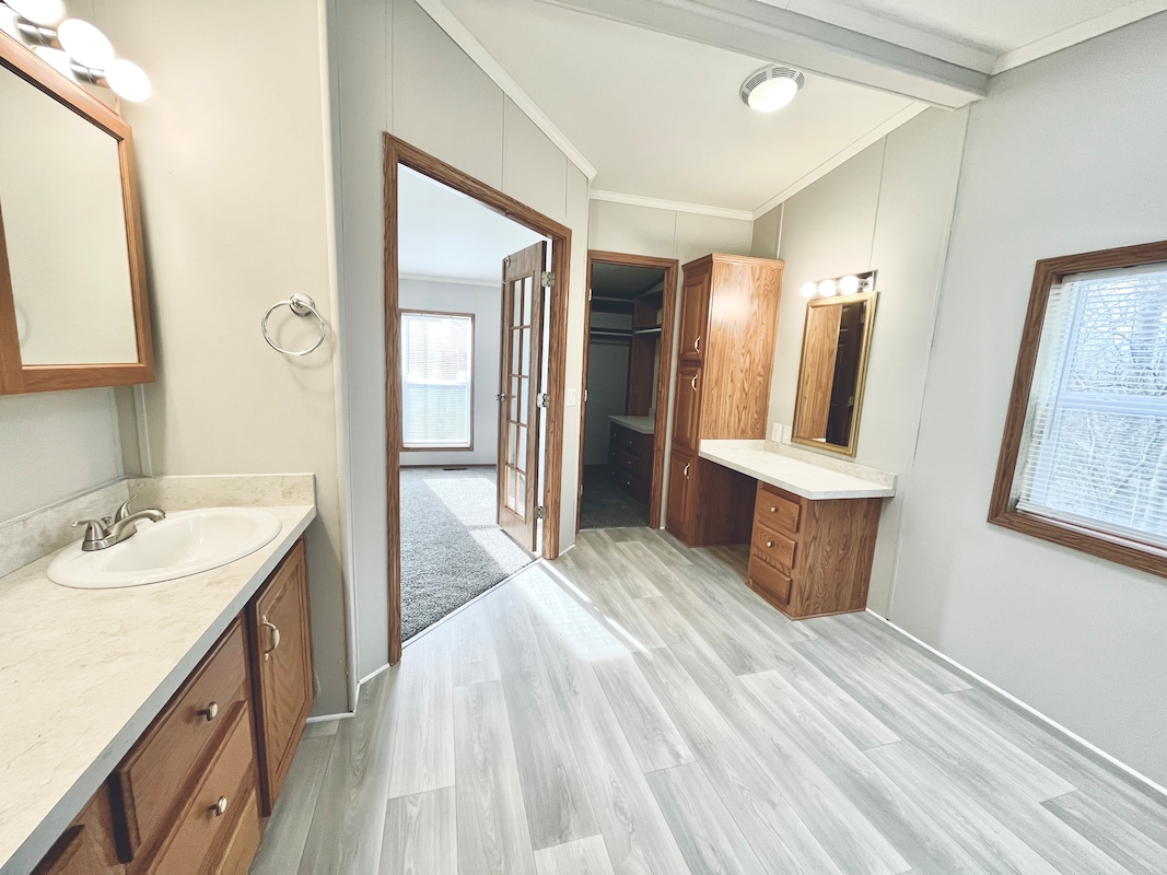 TAN Tanglewood Village