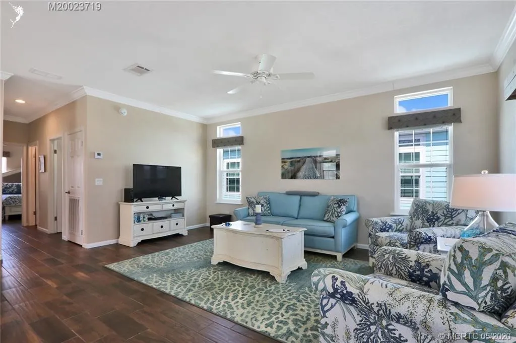 OBJ Ocean Breeze Resort