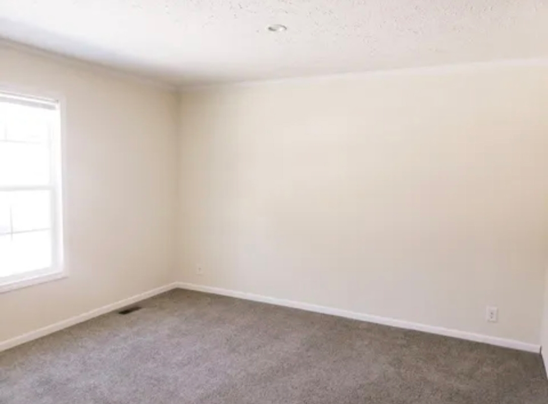 HIC Hickory Hills Village