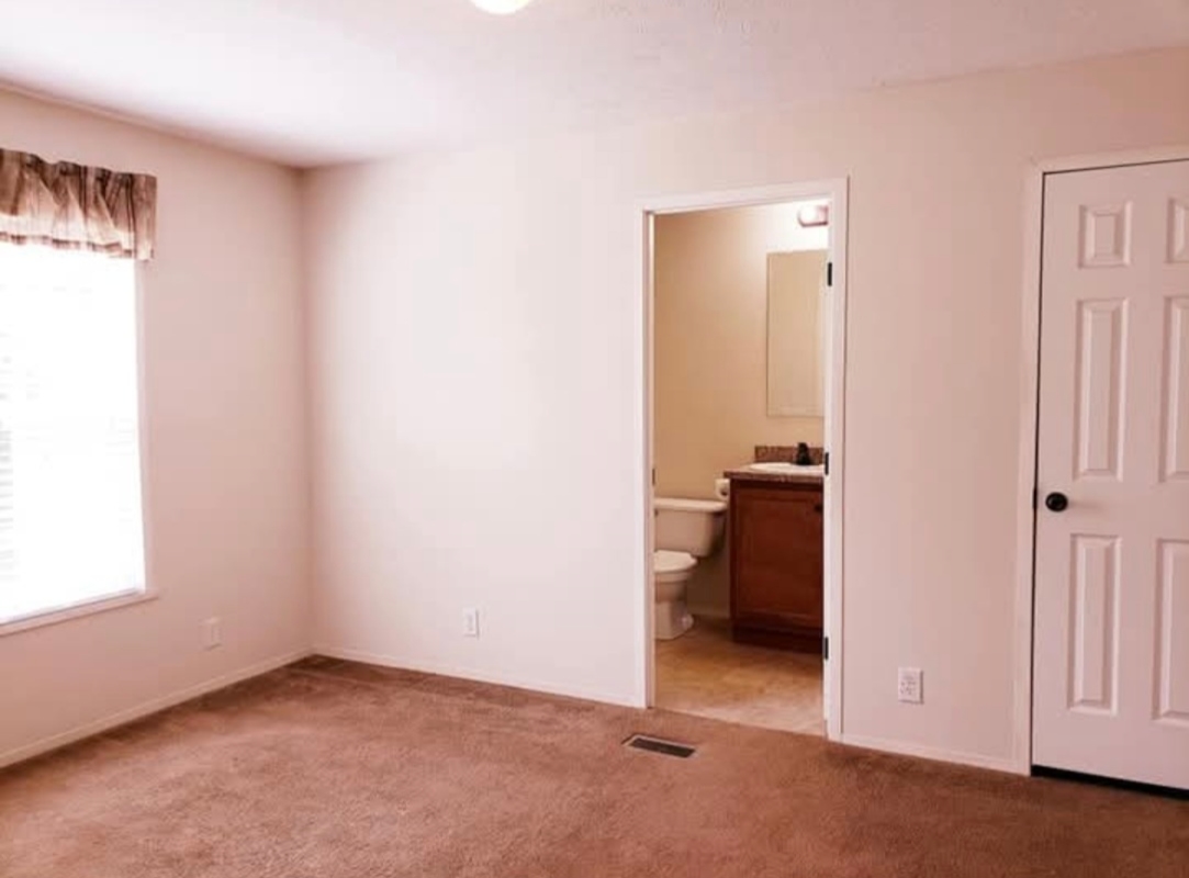 HIC Hickory Hills Village