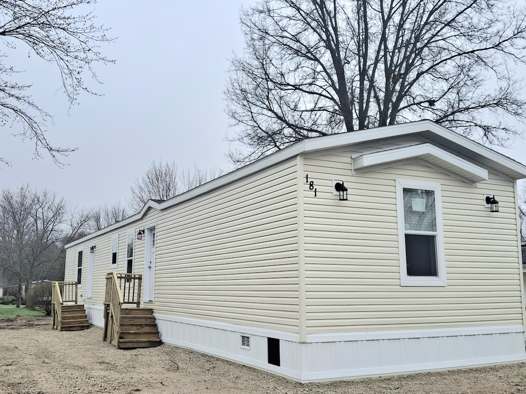 HIC Hickory Hills Village