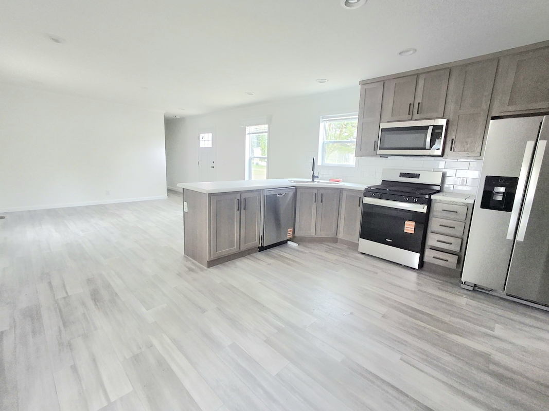 HIC Hickory Hills Village