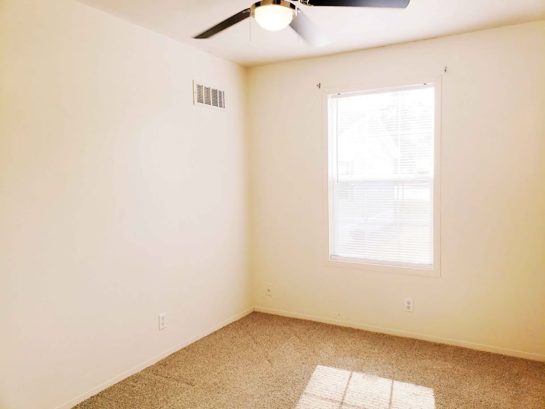 HIC Hickory Hills Village